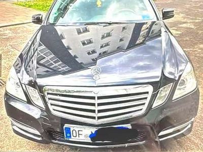 Mercedes E200