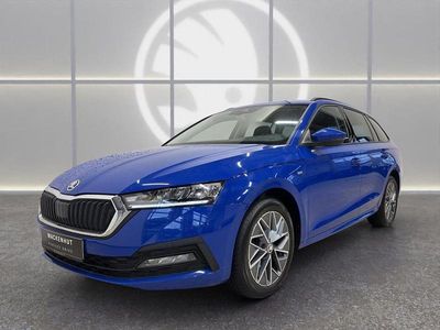 Blau Gebraucht 2022 Skoda Octavia Tour Kombi | 20.430 € (Guter Preis)