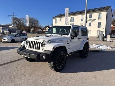 Weiß Gebraucht 2016 Jeep Wrangler Unlimited Sahara SUV | 26.900 € (Guter Preis)