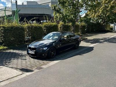 BMW 325