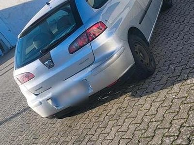 Gebraucht Seat Ibiza 75 PS (55 kW) 2004 Silber Kleinwagen