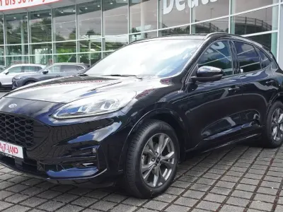 Gebraucht Ford Kuga ST-Line 150 PS (110 kW) 2020 Schwarz SUV