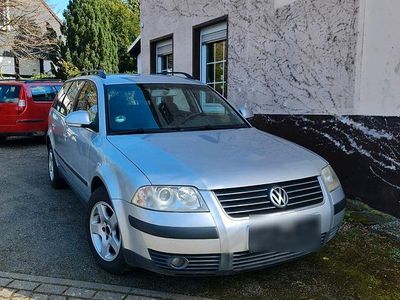 Usata VW Passat 115 CV (84 kW) 2004 Argento Station wagon