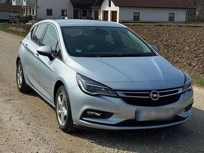Gebraucht Opel Astra 150 PS (110 kW) 2016 Silber Kleinwagen