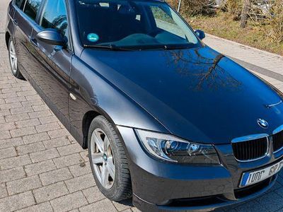 Gebraucht BMW 320 170 PS (125 kW) 2008 Grau Kombi
