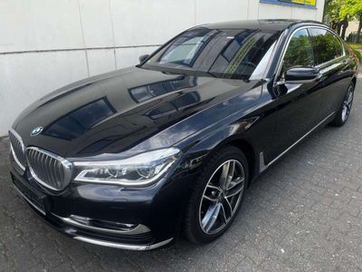 gebraucht BMW 760L i XDrive Individual PanoramaSkyLounge Voll