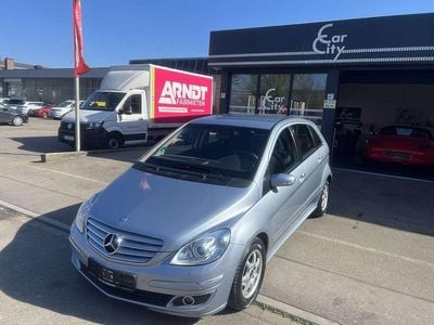 Usata Mercedes B170 116 CV (85 kW) 2006 Amethyst metallic Monovolume