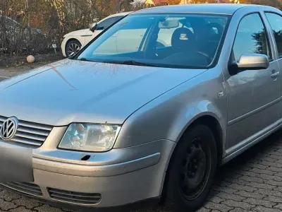 Brugt VW Bora 131 HK (96 kW) 2001 Sølv Sedan
