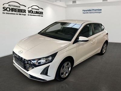 Gebraucht Hyundai i20 Select 101 PS (74 kW) 2024 Weiß Kleinwagen