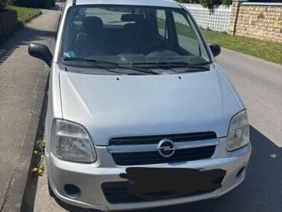 Opel Agila