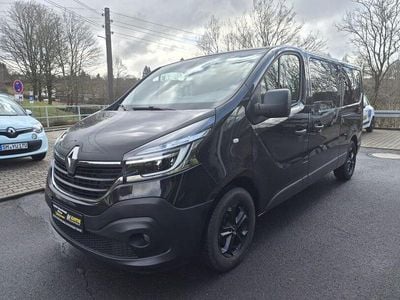 Gebraucht Renault Trafic Life 170 PS (125 kW) 2020 Tenebroschwarz Van / Kleinbus