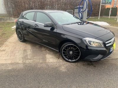Schwarz Gebraucht 2014 Mercedes A200 AMG Limousine | 11.500 € (Fairer Preis)