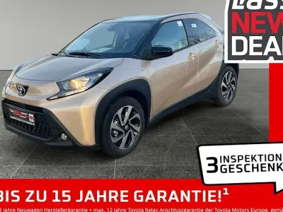 Neu Toyota Aygo X 72 PS (52 kW) 2025 Schwarz SUV