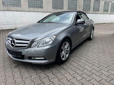 Mercedes E200