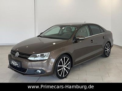 Usata VW Jetta Highline 140 CV (102 kW) 2011 Marrone Berlina