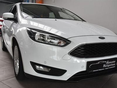 Usata Ford Focus Cool & Connect 125 CV (91 kW) 2018 Bianco Berlina