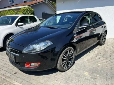 Usata Fiat Bravo Street 120 CV (88 kW) 2014 Nero Utilitaria