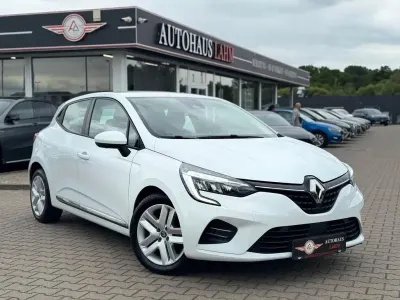 Gebraucht Renault Clio Intens 91 PS (66 kW) 2022 Weiß Kleinwagen