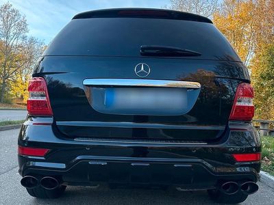 Gebraucht Mercedes ML350 AMG 231 PS (169 kW) 2010 Schwarz SUV