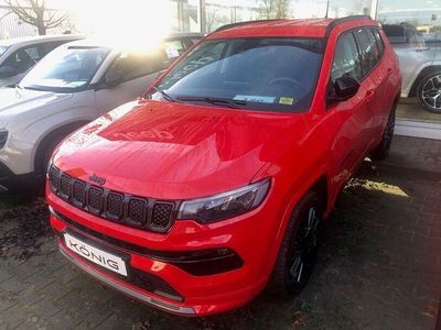 Gebraucht Jeep Compass Altitude 131 PS (96 kW) 2023 Rot SUV