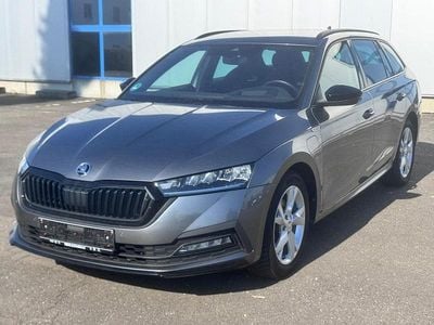 Gebraucht Skoda Octavia SportLine 150 PS (110 kW) 2022 Grau Limousine