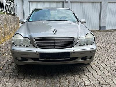 Mercedes C180