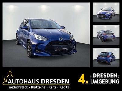 Usata Toyota Yaris Hybrid Team 116 CV (85 kW) 2022 Blu Utilitaria