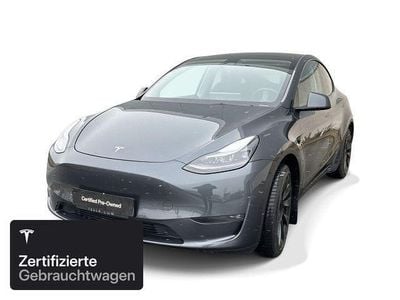 Begagnad Tesla Model Y Long Range AWD 258 kW (351 HK) 2022 Silver SUV