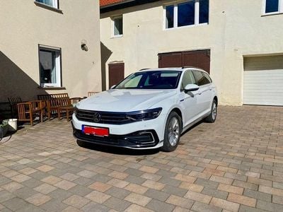 Gebraucht VW Passat GTE 218 PS (160 kW) 2021 Weiß Kombi