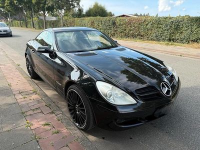 Schwarz Gebraucht 2006 Mercedes SLK200 Cabrio | 6.999 € (Fairer Preis)
