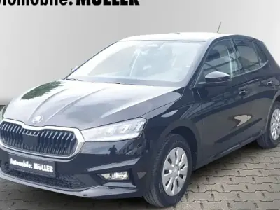 Nowe Skoda Fabia Essence 95 KM (69 kW) 2026 Czarny Hatchback