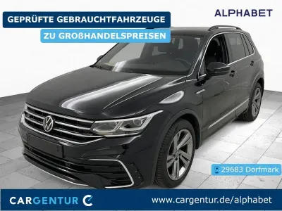Gebraucht VW Tiguan R-line 150 PS (110 kW) 2022 Schwarz SUV