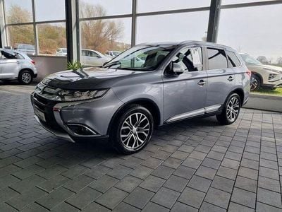 Gebraucht Mitsubishi Outlander Edition+ 150 PS (110 kW) 2018 Grau SUV