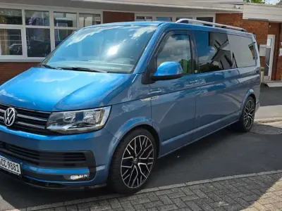 Gebraucht VW Caravelle Comfortline 204 PS (150 kW) 2015 Acapulcoblau metallic ocean bl Van