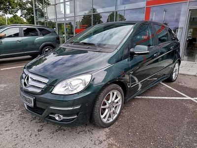 Mercedes B180