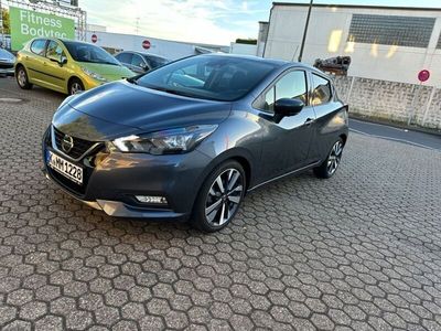 Grau Gebraucht 2021 Nissan Micra Tekna Kleinwagen | 18.700 € (Etwas zu teuer)