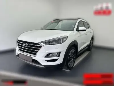 Gebraucht Hyundai Tucson Premium 177 PS (130 kW) 2020 Weiß SUV