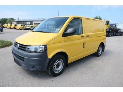 Gebraucht VW T5 84 PS (61 kW) 2013 Ginstergelb r1032 Van