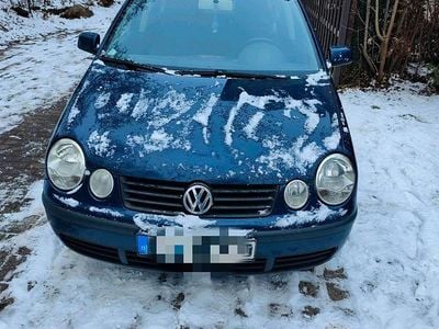 Blau Gebraucht 2002 VW Polo Kleinwagen | 2.100 € (Fairer Preis)