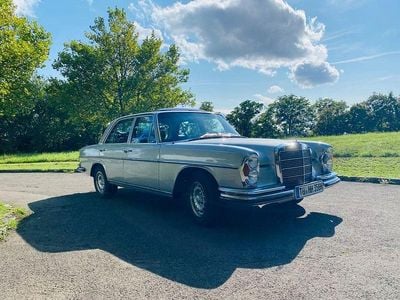 Gebraucht Mercedes 280 SE 200 PS (147 kW) 1971 Silber Limousine