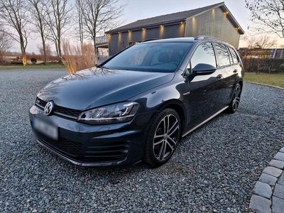 Gebraucht VW Golf VII GTD 184 PS (135 kW) 2015 Grau Kombi