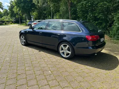 Używany Audi A6 Ambiente 190 KM (139 kW) 2006 Niebieski Kombi