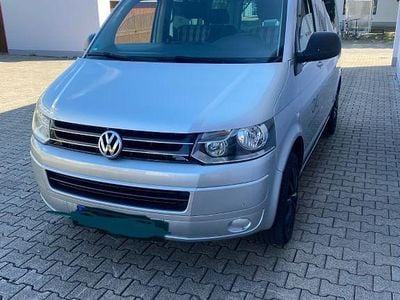 Gebraucht VW T5 190 PS (139 kW) 2015 Silber Van