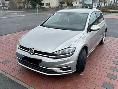 Gebraucht VW Golf VII Join 116 PS (85 kW) 2019 Silber Limousine