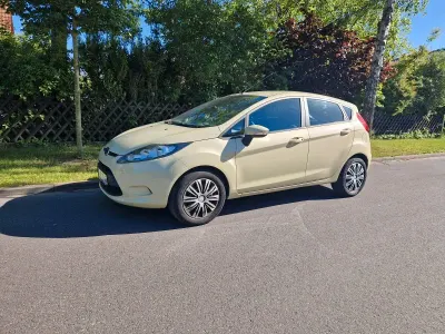 Gebraucht Ford Fiesta 80 PS (58 kW) 2009 Limousine