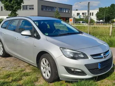Usata Opel Astra Selection 110 CV (80 kW) 2015 Grigio Station wagon