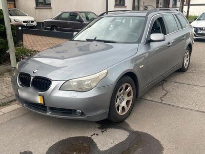 BMW 525