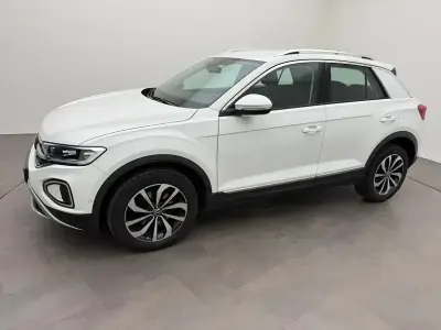 Second-hand VW T-Roc Style 150 CP (110 kW) 2023 Alb SUV