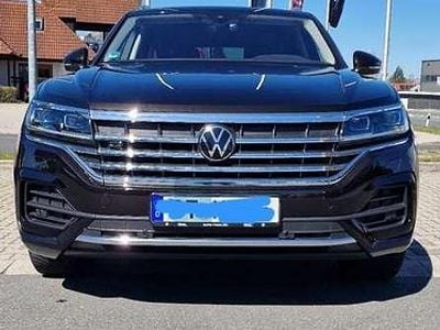 Gebraucht VW Touareg Edition 231 PS (169 kW) 2023 Braun SUV