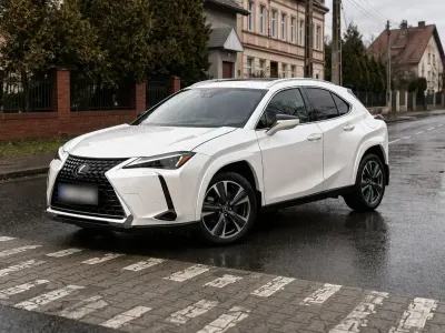 Brugt Lexus UX Luxury Line 184 HK (135 kW) 2024 Hvid SUV